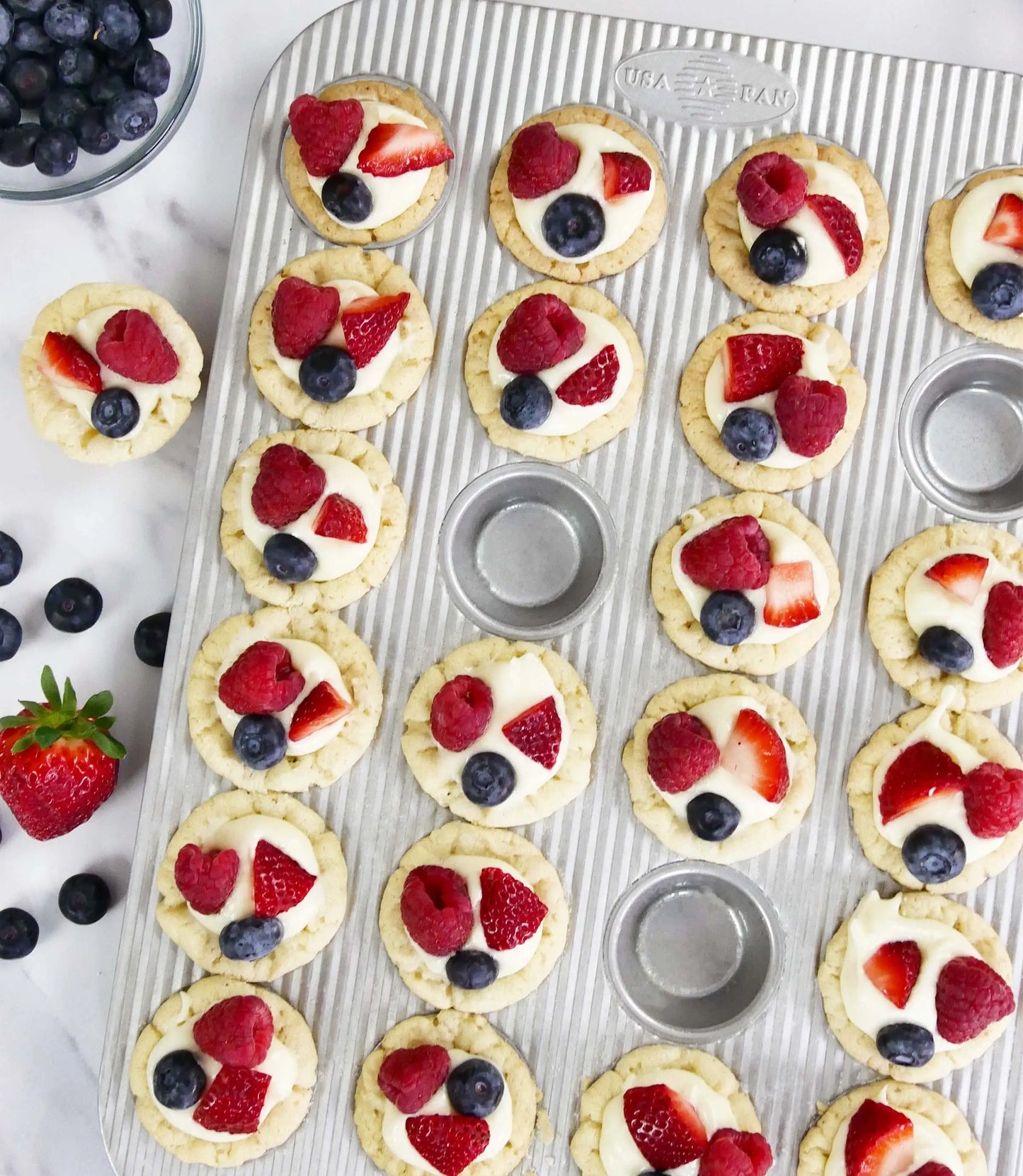 USA Pan - 24 Cup Mini Muffin Pan
