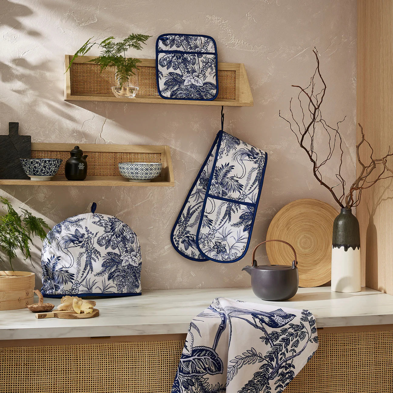 Willow Toile Apron
