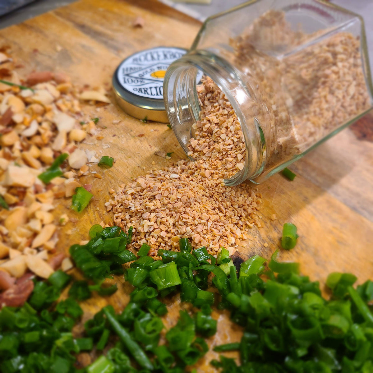 Rockerbox Spice Roasted Garlic Flakes
