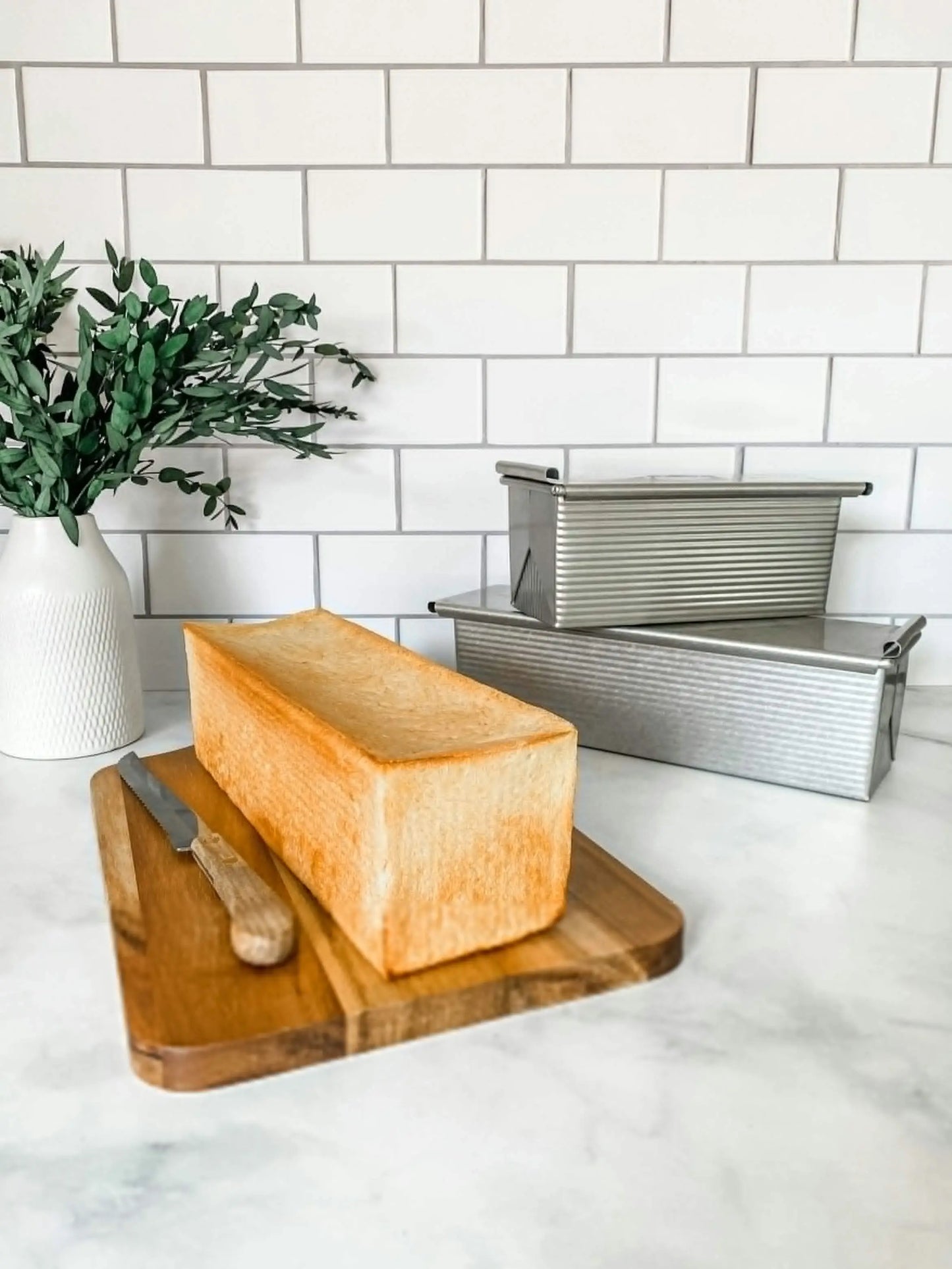 USA Pan - Large Pullman Loaf Pan & Cover