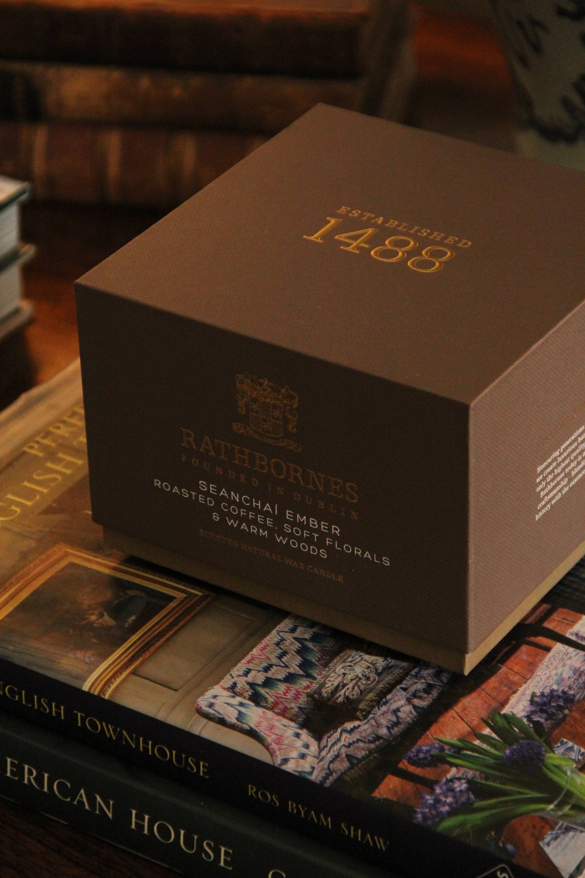 Rathbornes 1488 - Seanchai Ember Scented Luxury Candle