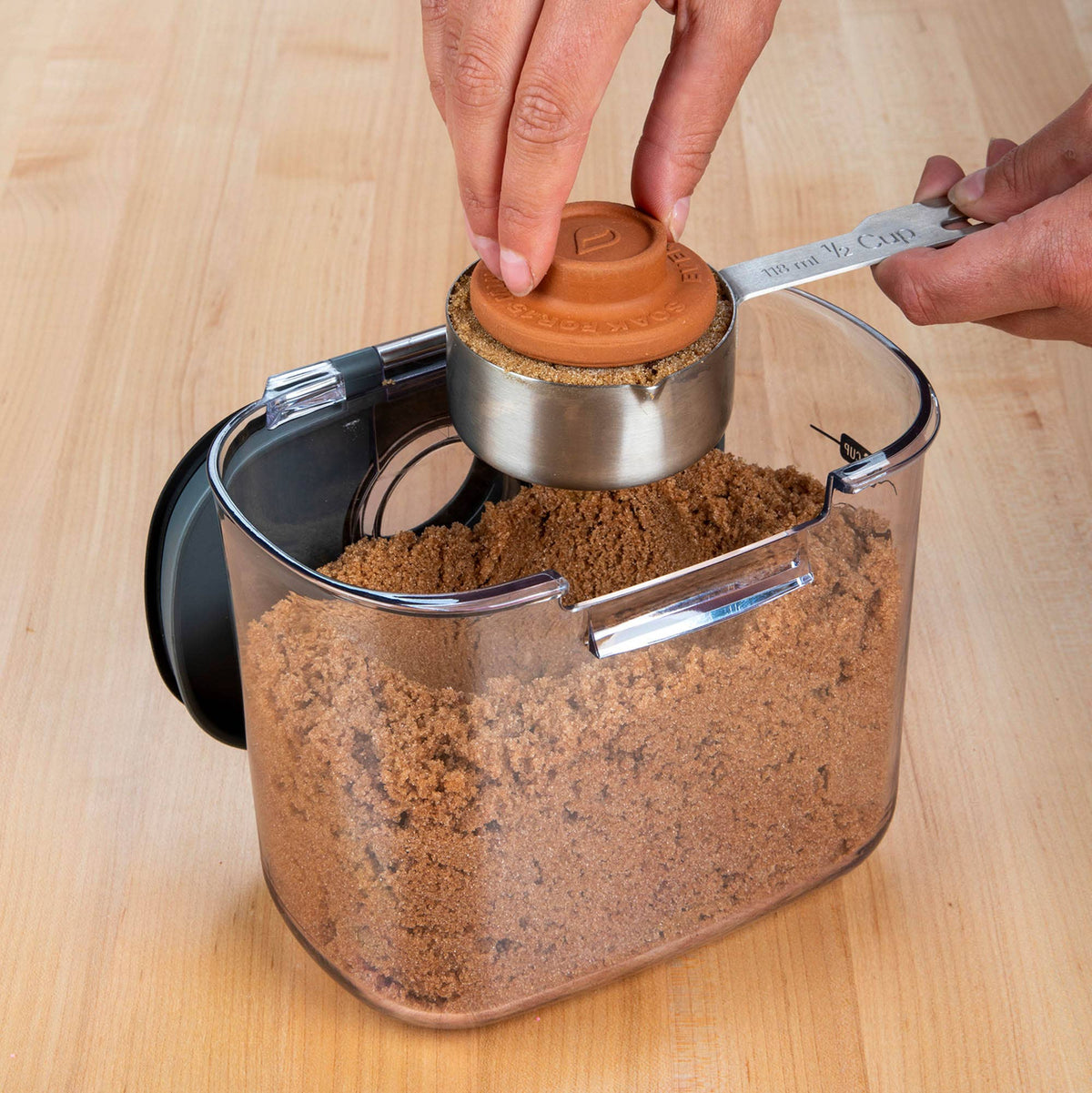 Progressive Brown Sugar ProKeeper+, 1.5-Quart, Tamper Disk