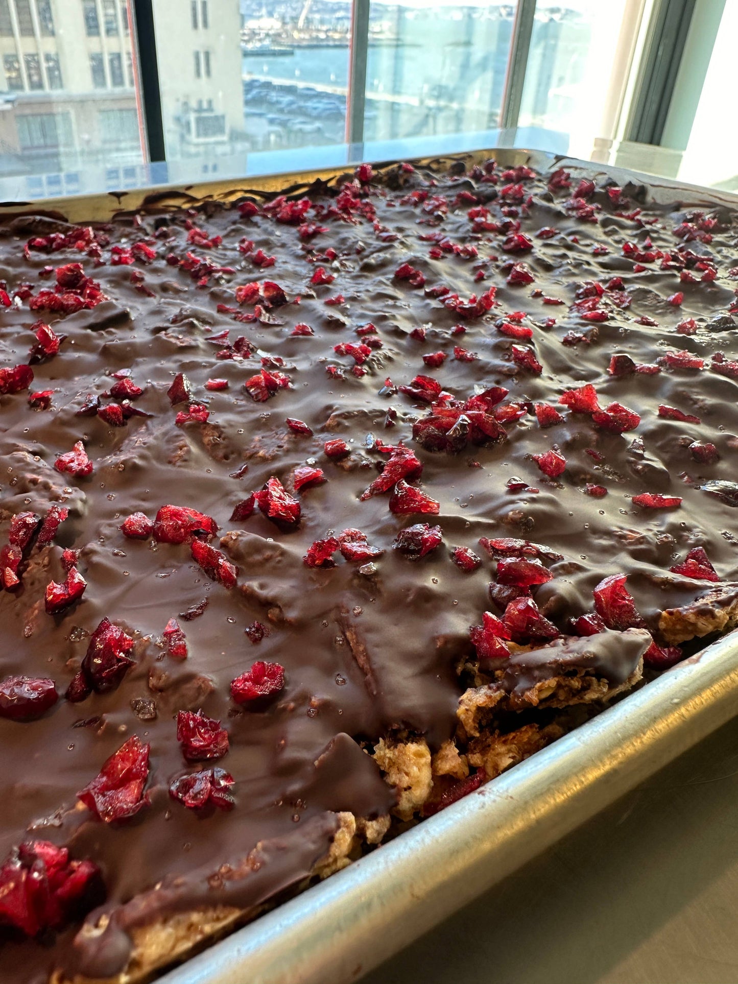 Norwegian Baked KnekkeGodis - Nordic Cookie Toffee Bark