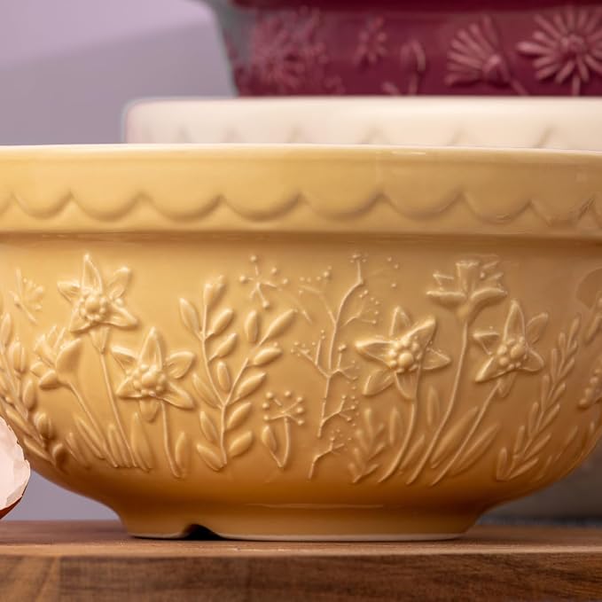 Mason Cash In The Meadow S30 Daffodil Mixing Bowl, 8.25”
