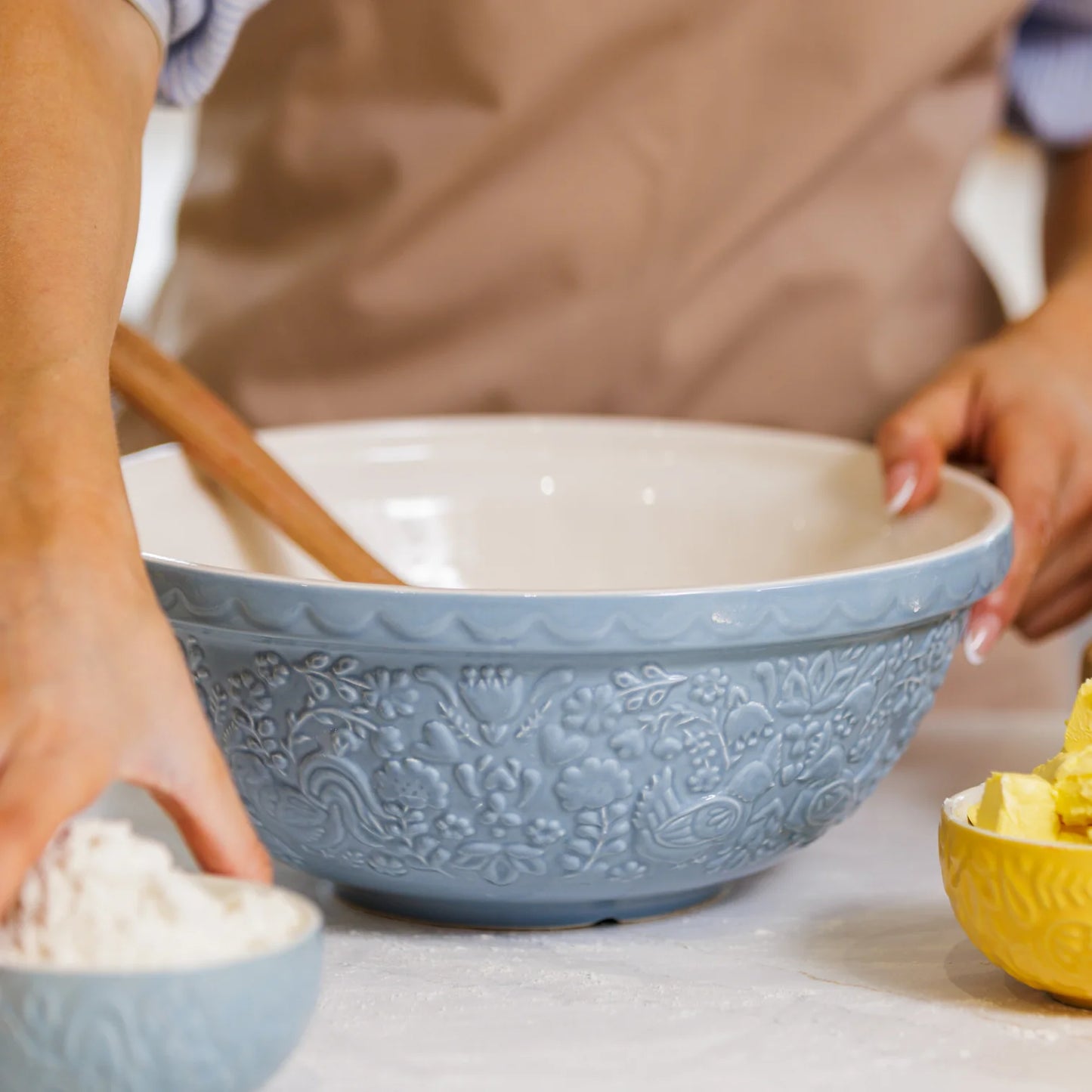 Mason Cash Home To Roost S18 Blue Mixing Bowl, 11”