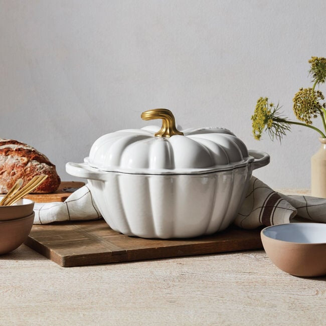 Le Creuset Pumpkin Cocotte, 4qt