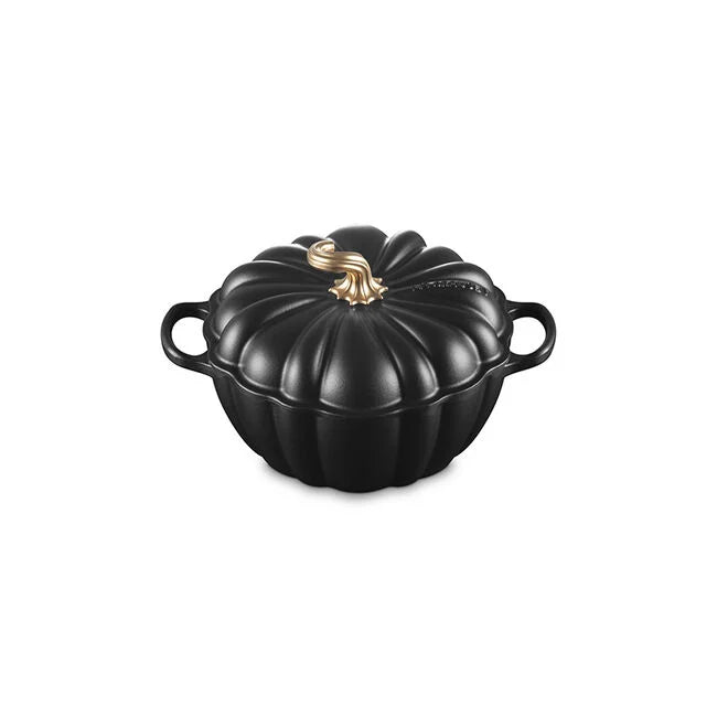 Le Creuset Pumpkin Cocotte, 4qt