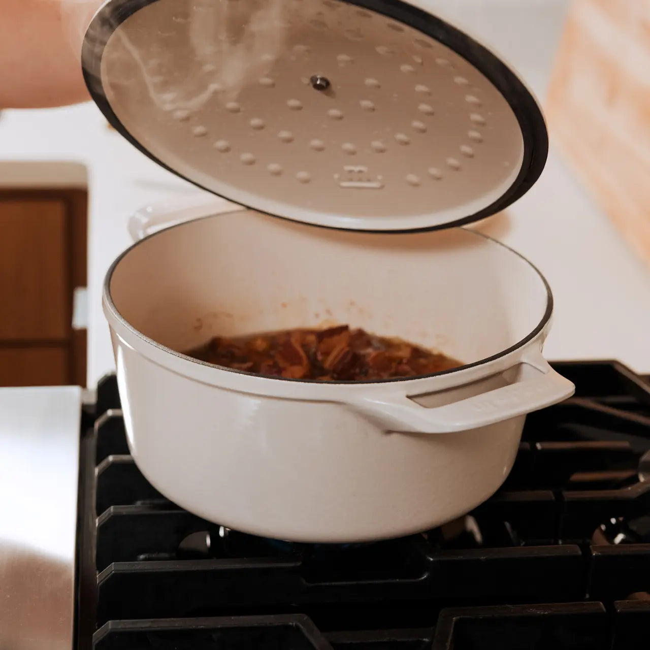 Made In Round Enameled Cast Iron Dutch Oven, 5.5qt
