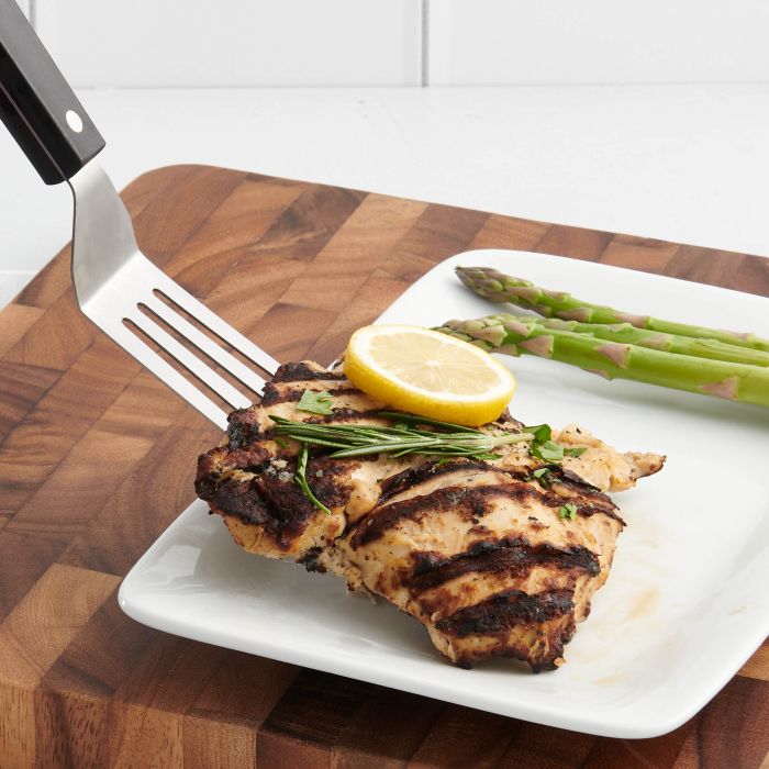 Cat Cora Narrow Slotted Turner