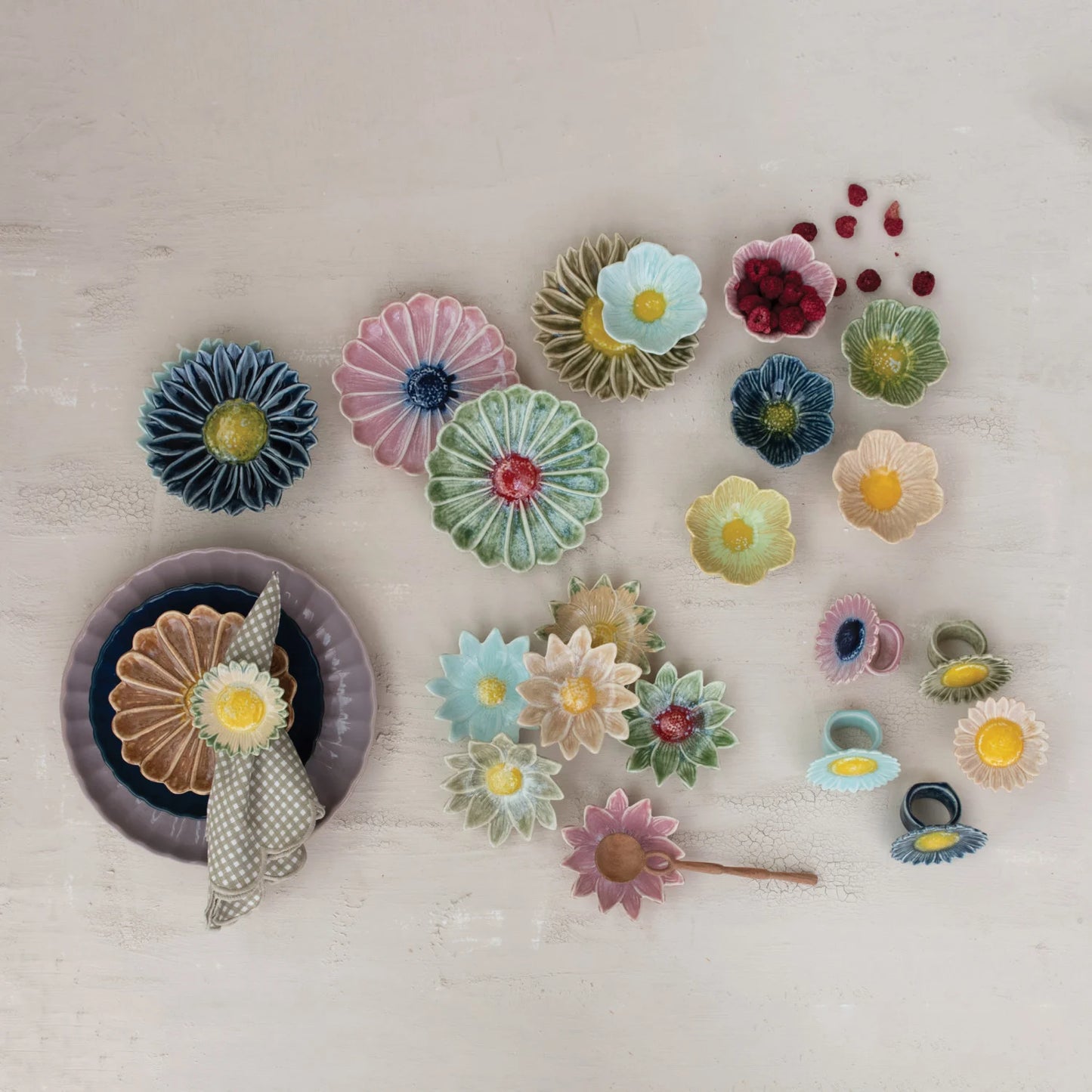 3.75” Stoneware Flower Shaped Dish, Assorted Colors