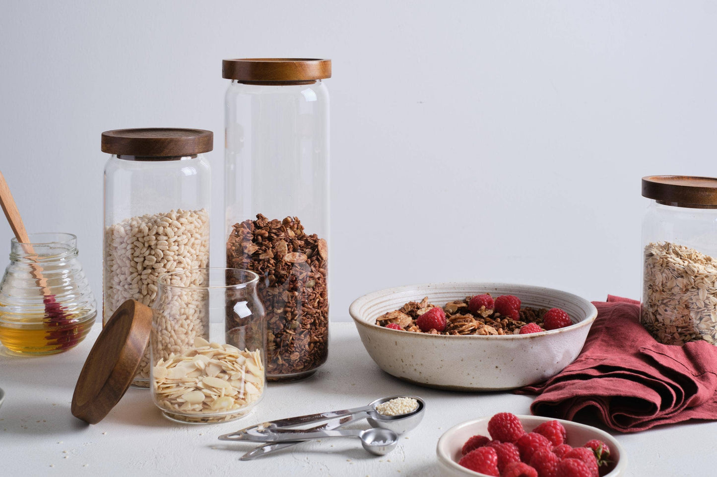 Port-Style Enterprises Inc. - KITCHEN BASICS Canister Borosilicate/Acacia Lid 45oz