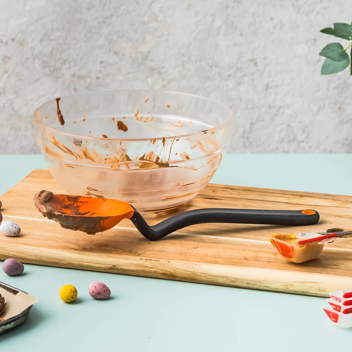 Dreamfarm - Supoon® - Silicone Cooking Spoon Scrapes Pans Clean - CDU