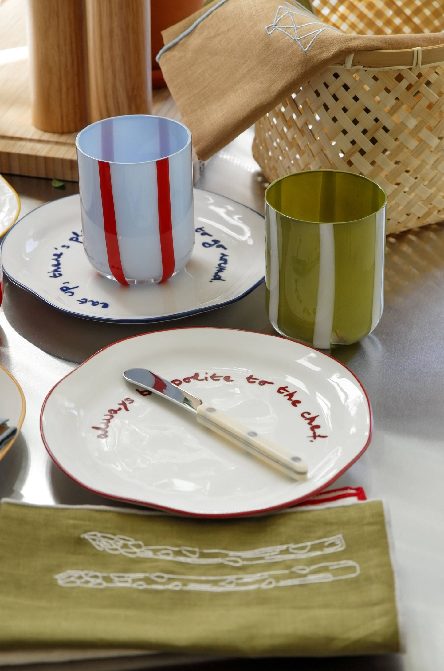 MÆGEN Statement Plate - 'never count years of glasses of wine.'