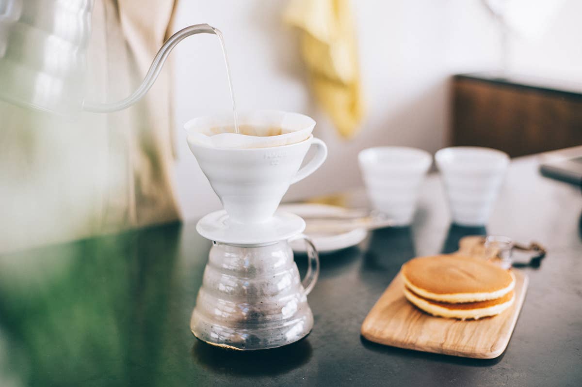 Hario V60 Ceramic Coffee Dripper 02