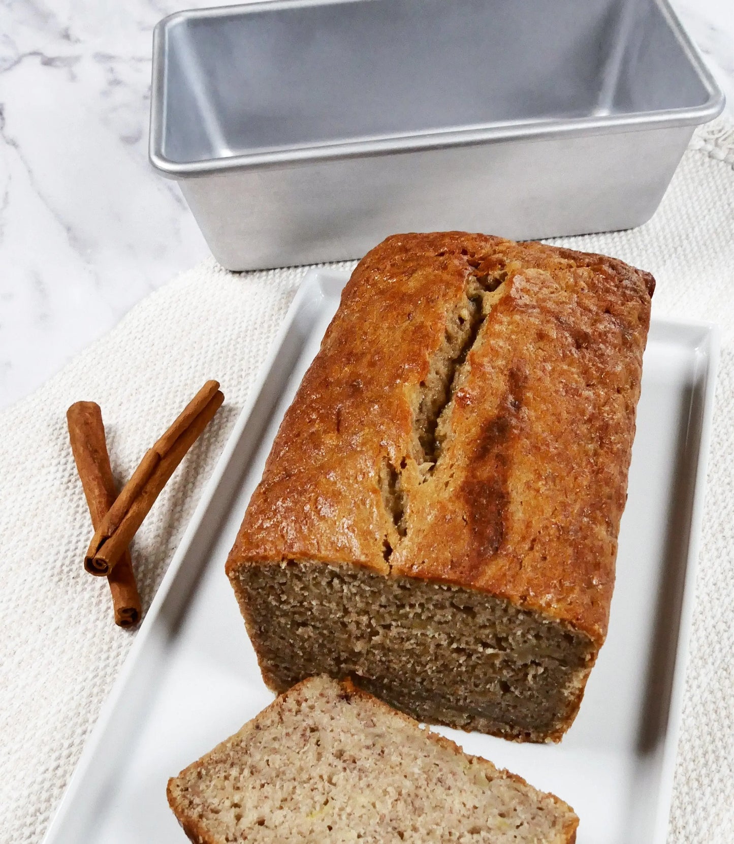 USA Pan - Seamless Loaf Pan - 1 lb. Vol.