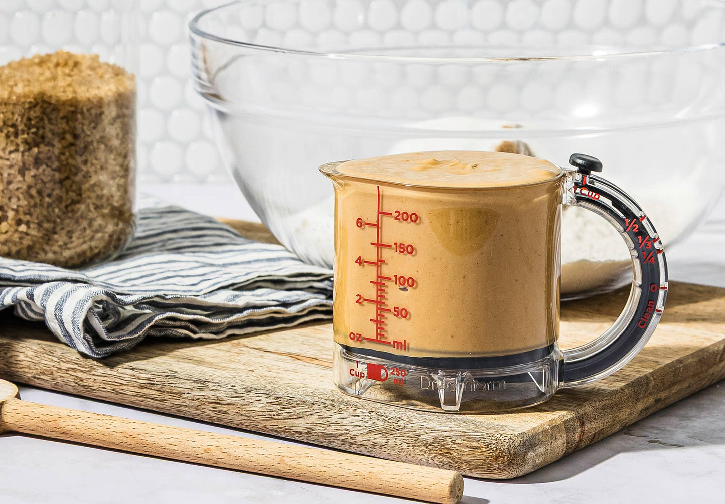 Dreamfarm - Upcup® - 4-in-1 Adjustable Measuring Cup
