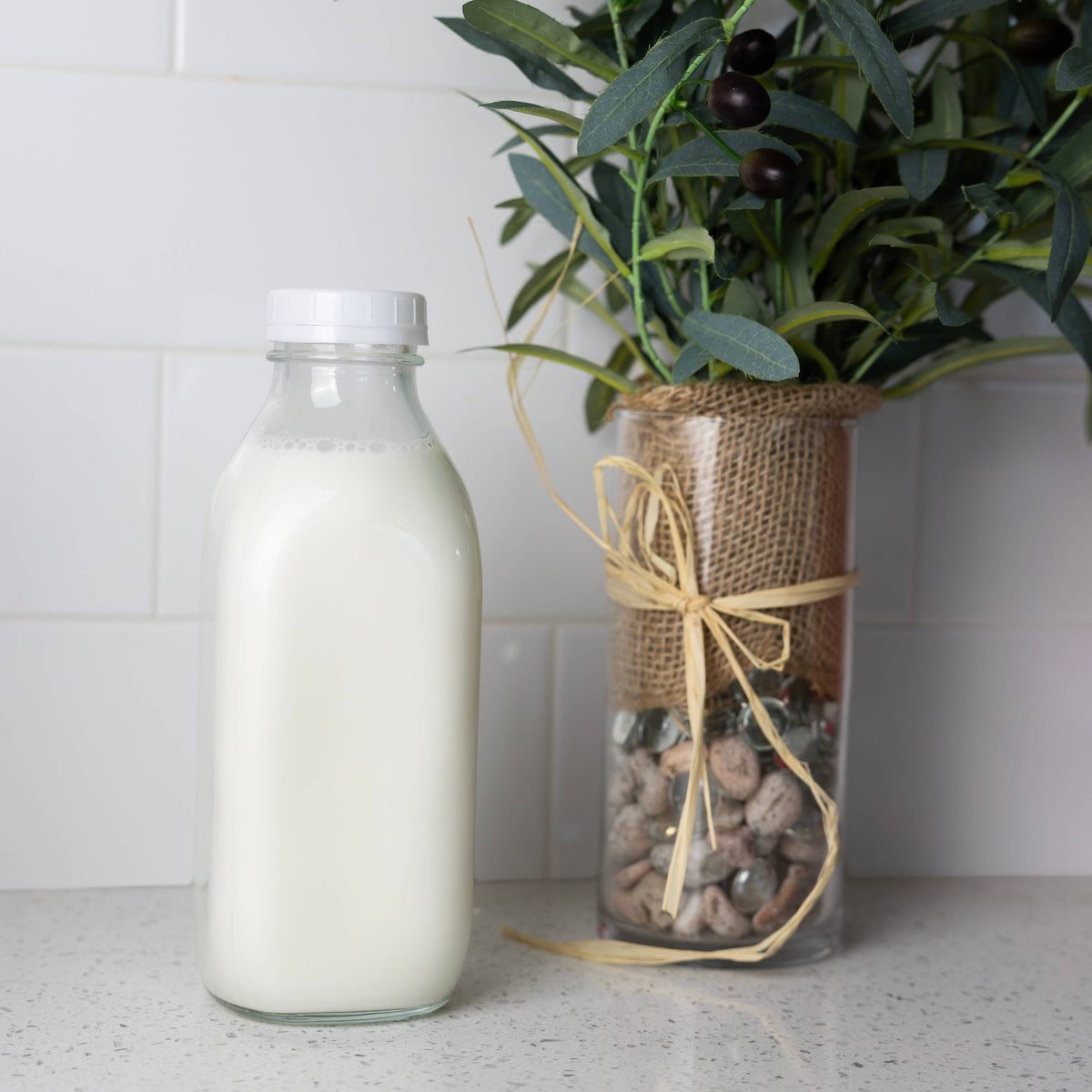 Fox Run Brands - Fox Run Classic Glass Milk Bottle With Lid, 32 oz or 1 Quart