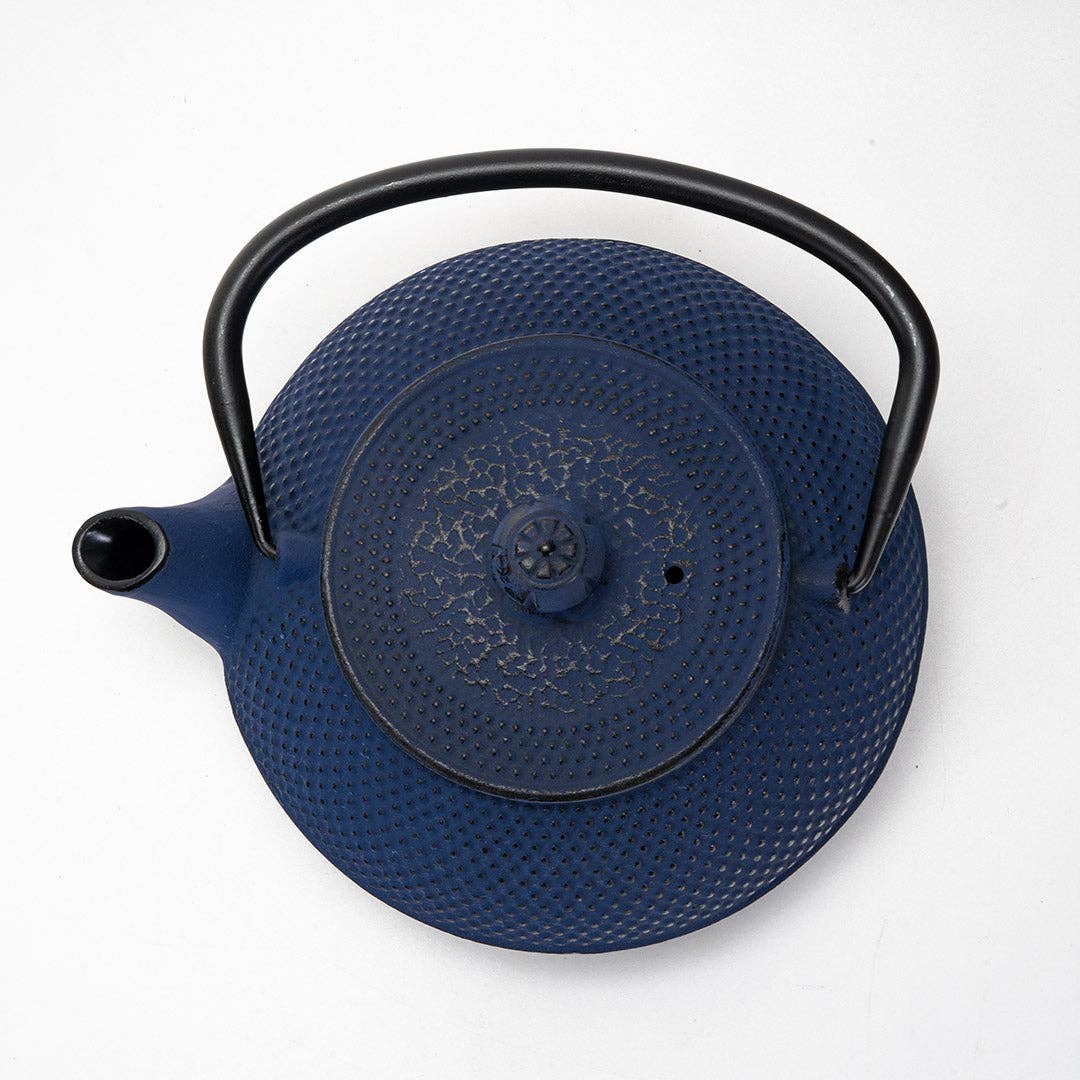 Urban Tokyo Navy Blue Hobnail Design Cast Iron Tea Pot, 27oz