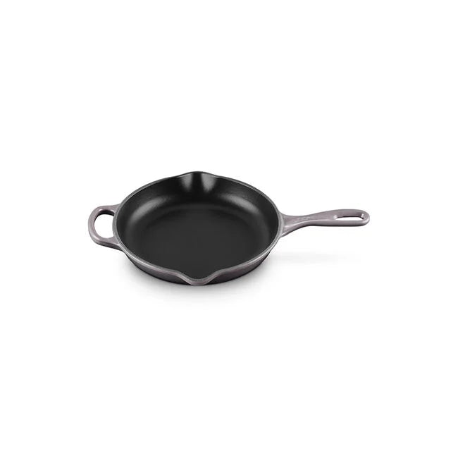 Le Creuset Classic Iron Handle Skillet - 9"