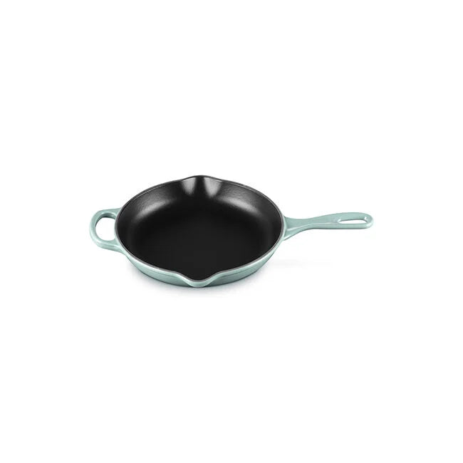 Le Creuset Classic Iron Handle Skillet - 9"